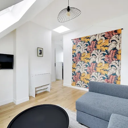 Appartamento 2 Refurbished - Moulin Rouge Pigallle - Bail Mobilite Parigi